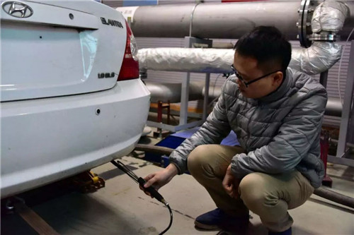 [违章新闻]自驾出行应当如何检查车身？